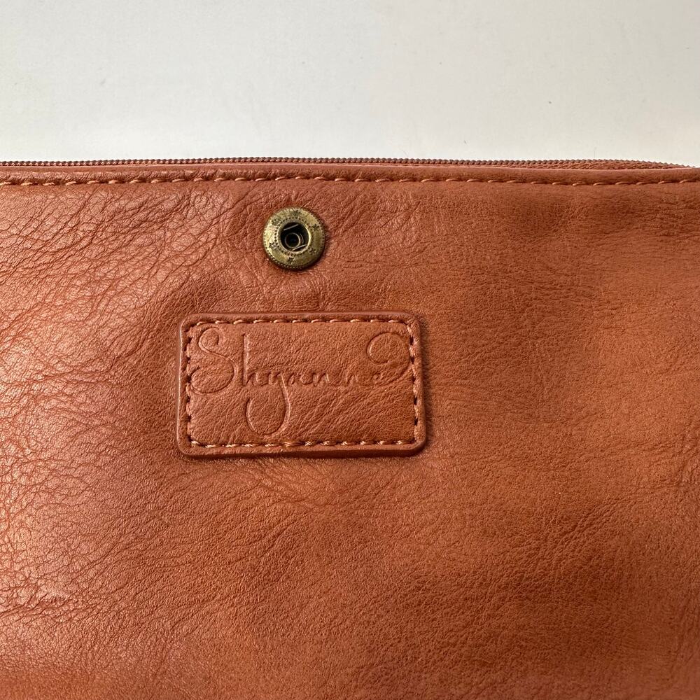 Shyanne Bohemian Western Style Crossbody Bag Leather Grommet Design Tassel - Picture 12 of 16